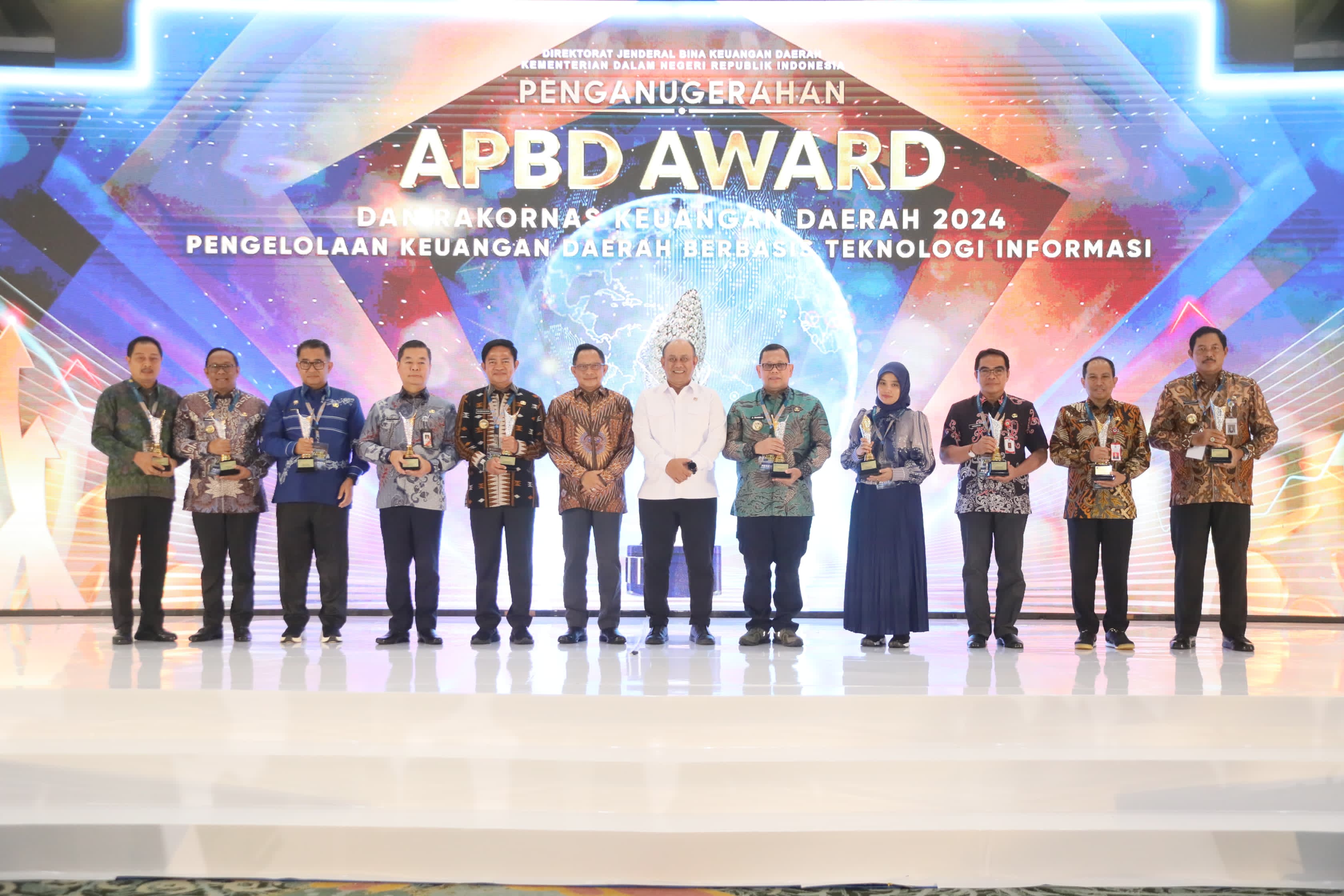 Menteri Dalam Negeri (Mendagri), Tito Karnavian, usai penyerahan penghargaan dalam Penganugerahan Anggaran Pendapatan dan Belanja Daerah (APBD) Award Tahun 2024. (Istimewa)