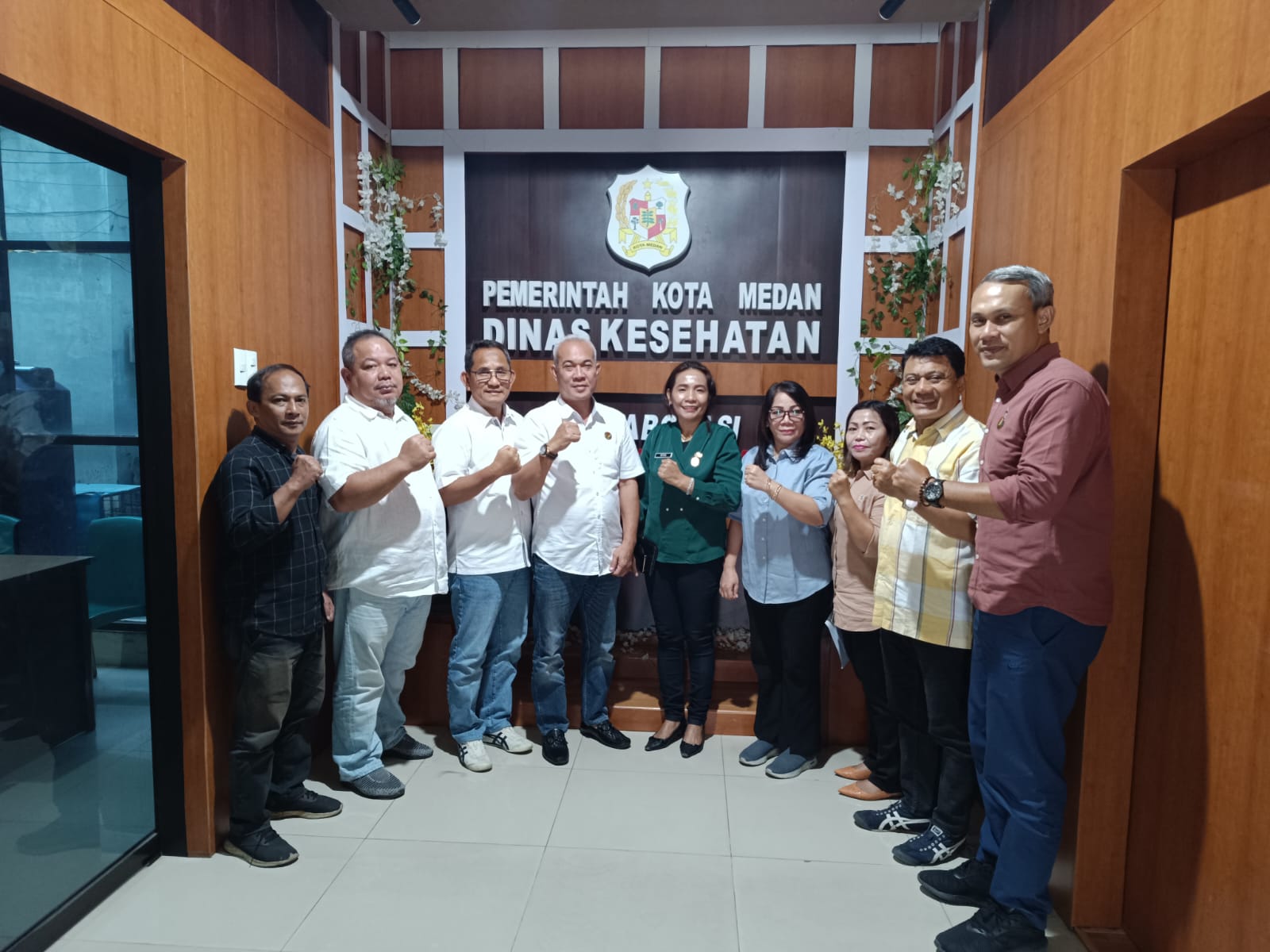 Pengurus KORMI Medan saat audiensi dengan Dinas Kesehatan Pemko Medan.
