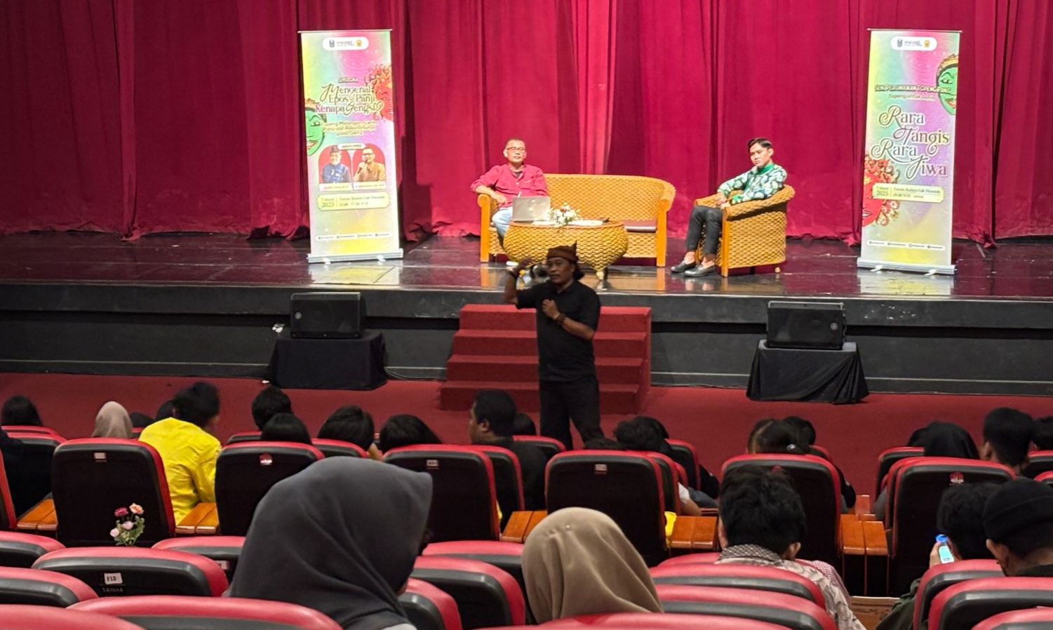 Disbudpar Jatim menggelar Semiloka Budaya Panji Jawa Timur. (Insani/Jurnas.net)