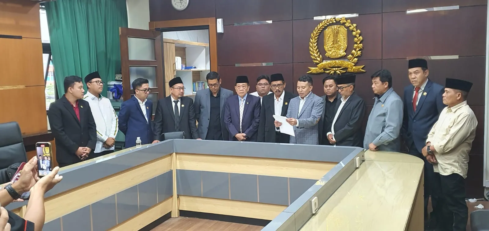 Komisi C DPRD Jatim Ultimatum Gubernur Khofifah: Reformasi Total Manajeman Bank Jatim