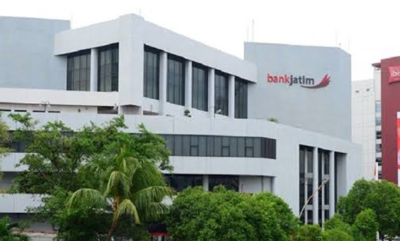 Kantor Pusat Bank Jatim di Jalan Basuki Rahmat Surabaya. (Istimewa)