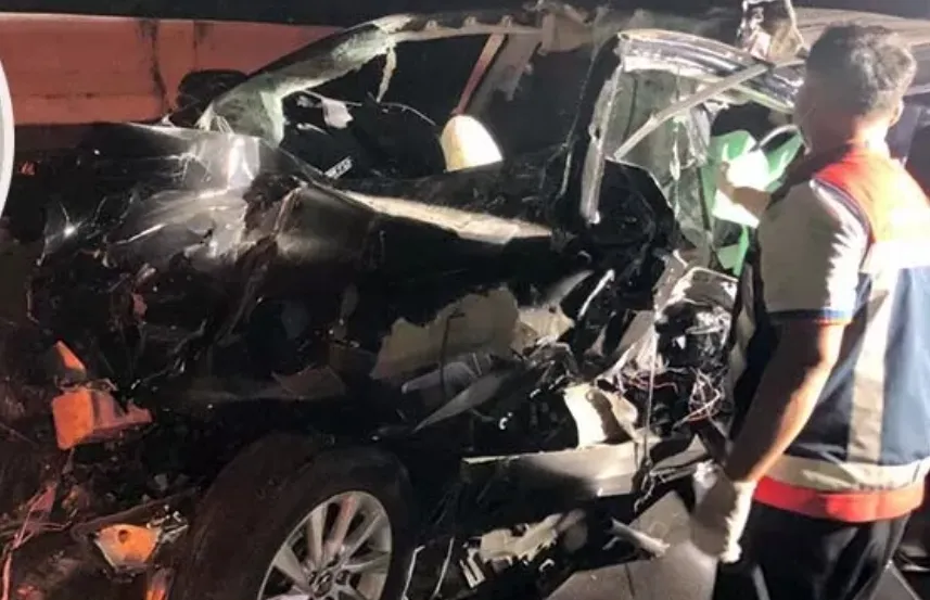 Ketua PCNU Pamekasan dan Istri Meninggal dalam Kecelakaan di Tol Paspro 