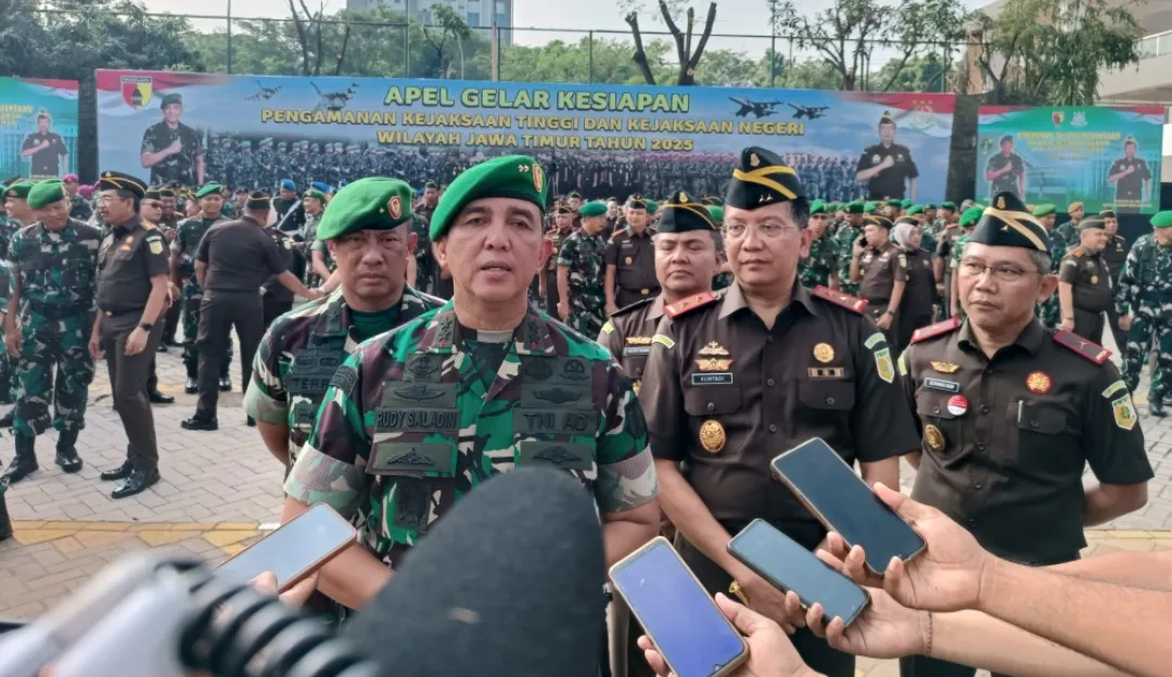 TNI Kawal Kejaksaan se-Jatim: Pangdam Pastikan Penegakan Hukum Tak Bisa Ditekan