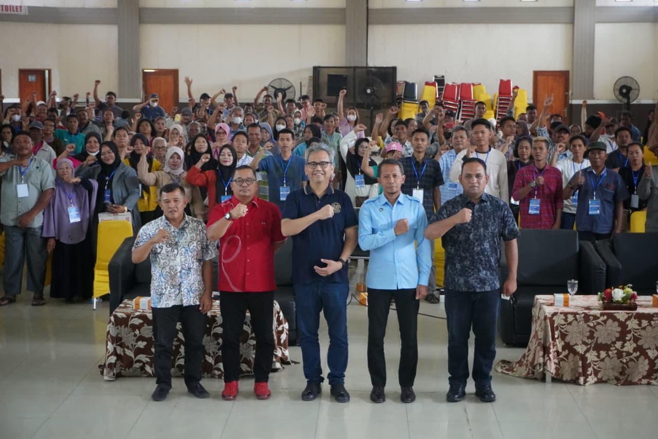 Badan Gizi Nasional (BGN) dan Anggota Komisi IX DPR RI, Sihar Sitorus sosialisasi Program Makan Bergizi Gratis di Gedung Ahmad Dewi Sukur, Labuhan Batu Utara, Sabtu 20 September 2025. (Istimewa)