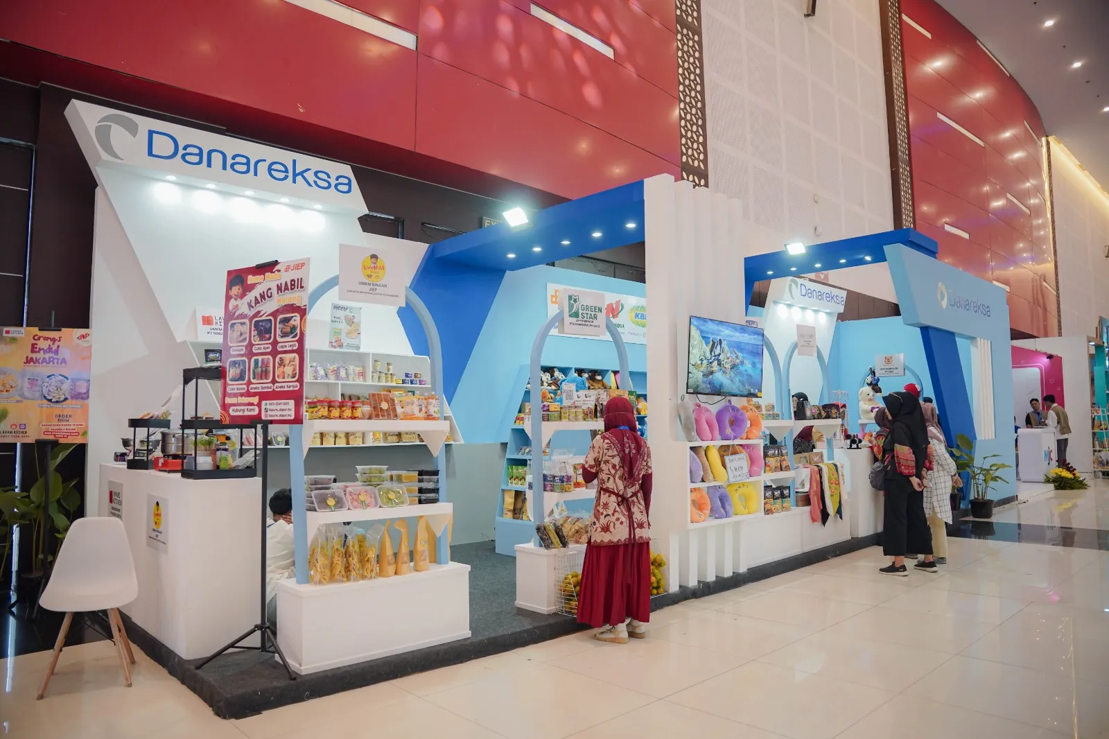 SIER dan Holding Danareksa Perkuat UMKM Jatim Lewat Sinergi di Jatim Fest 2025