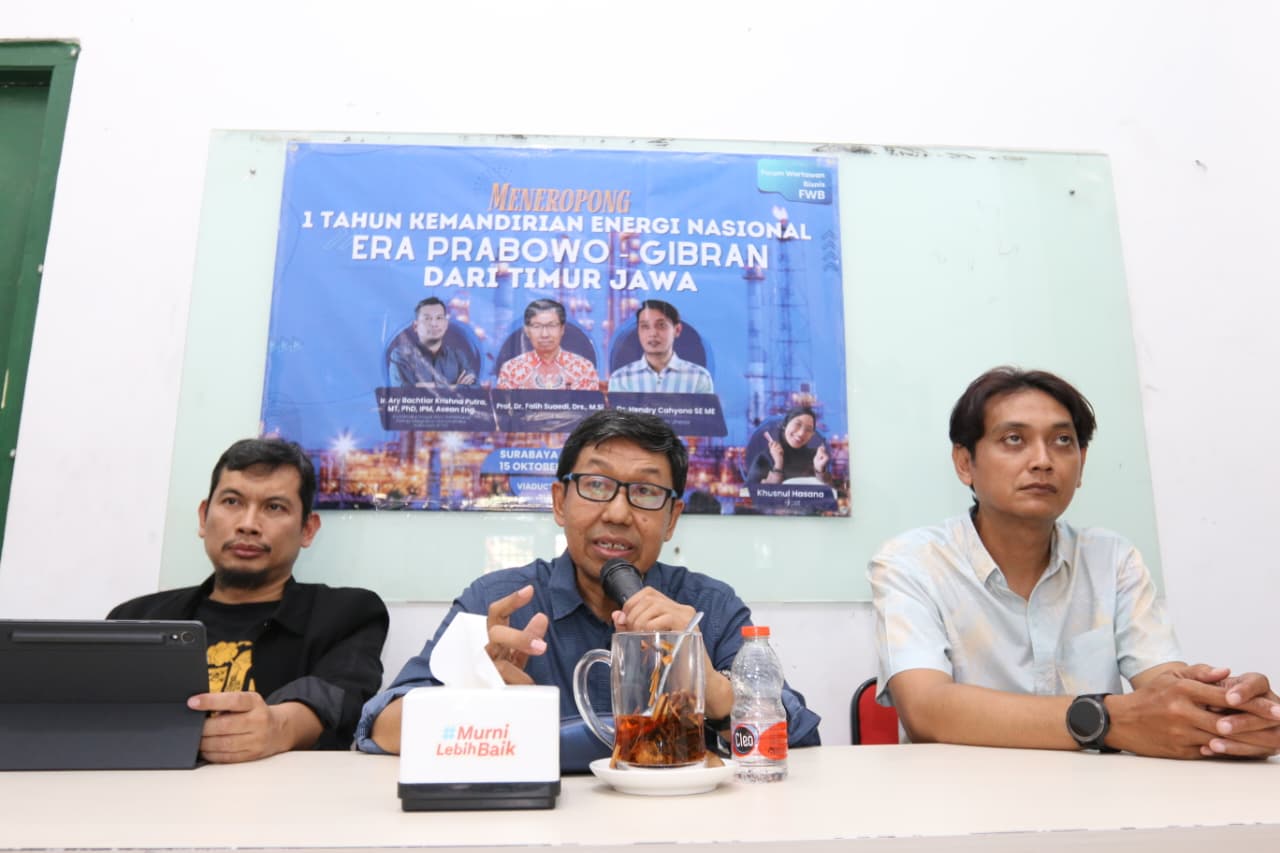 Diskusi 'Meneropong Satu Tahun Kemandirian Energi Nasional Era Prabowo–Gibran dari Timur Jawa' di Surabaya. (Insani/Jurnas.net)