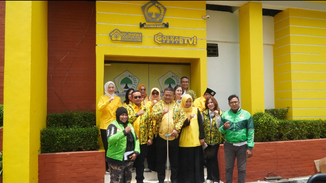 Ketua DPD Partai Golkar Jawa Timur, Ali Mufthi, di sela meresmikan Rumah Aspirasi. (Insani/Jurnas.net)