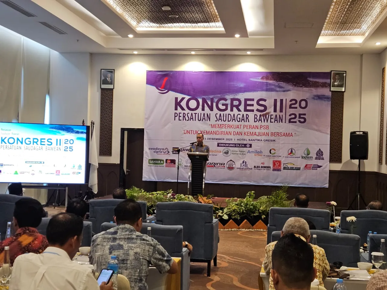 Baca juga : Kongres PSB Gresik, Yahya Zaini Proyeksikan Saudagar Bawean Jadi Kekuatan Ekonomi Global