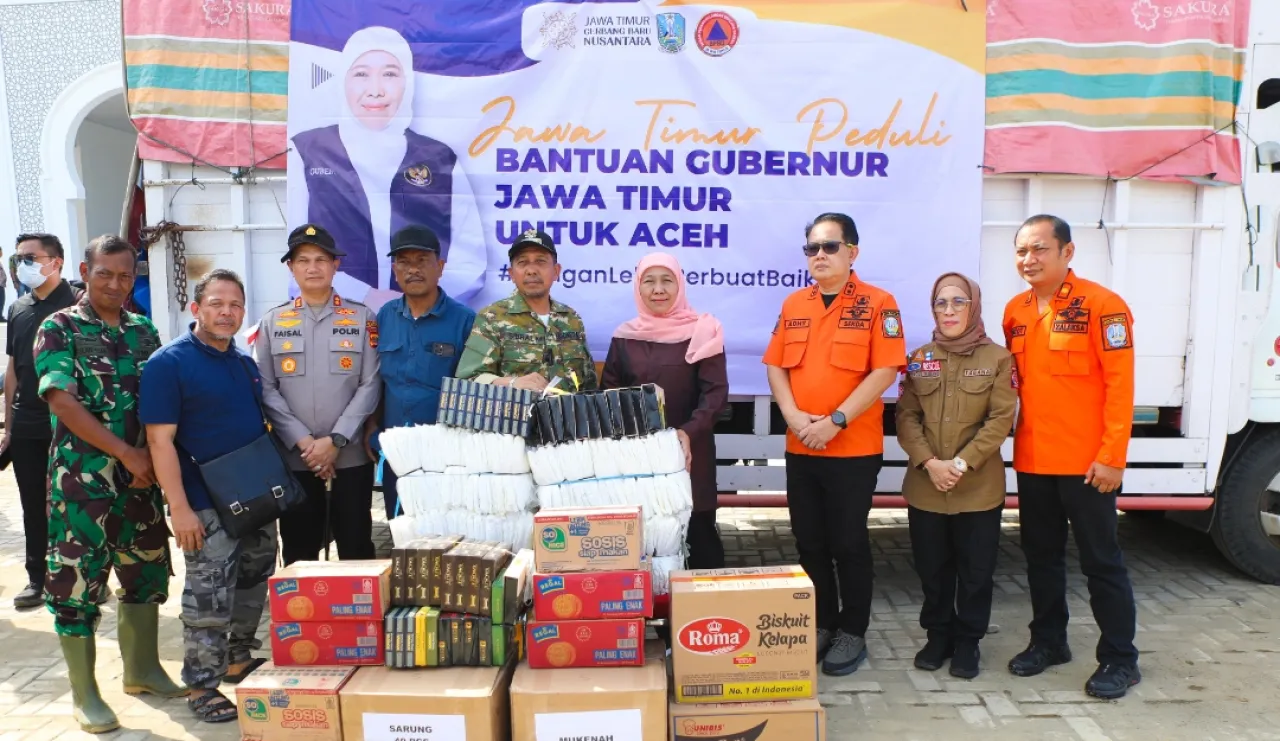 Khofifah Bawa Misi Kemanusiaan untuk Aceh: Temui Pengungsi dan Kirim Tim Medis ke Pidie Jaya