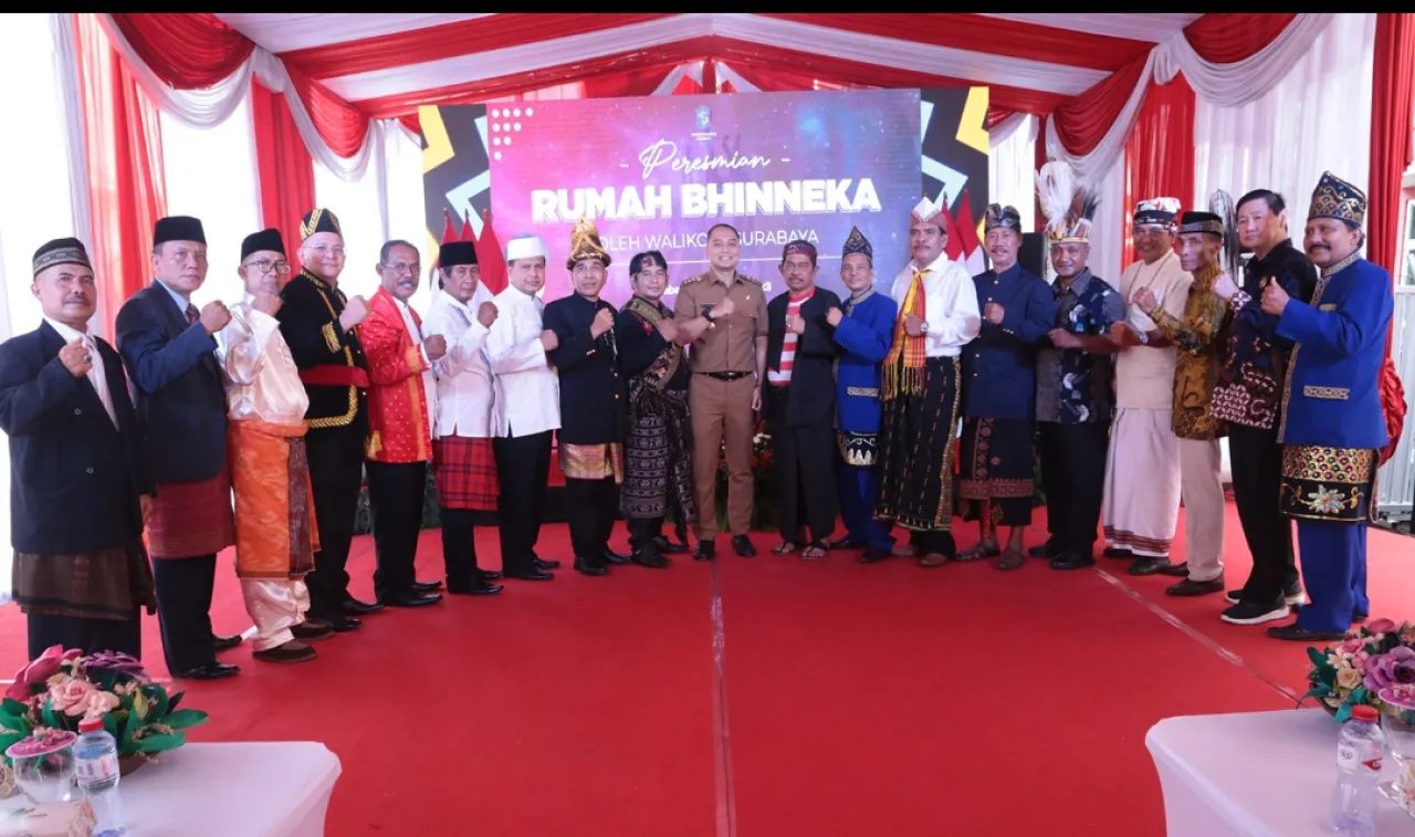 Viral Eri Cahyadi Menari Sandur, Simbol Madura dan Politik Kultural Surabaya