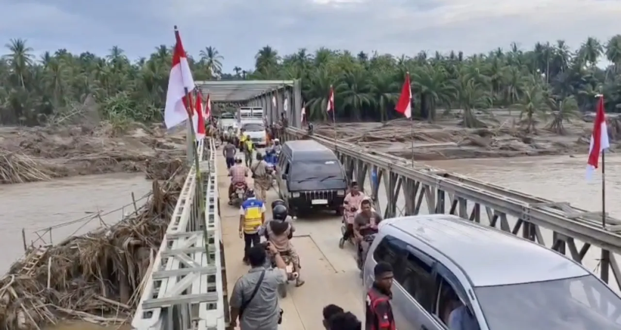 Distribusi Logistik Terkendala, 12 Jembatan di Aceh Masih Terputus