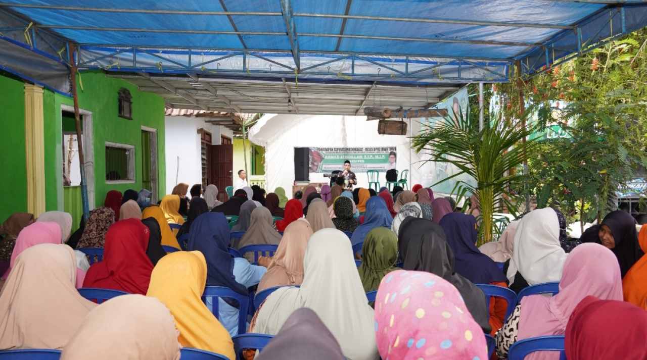 Anggota DPRD Jatim, Ahmad Athoillah alias Gus Atho', saat reses di Desa Gajah, Kecamatan Ngoro, Kabupaten Jombang. (Dok: Jurnas.net)