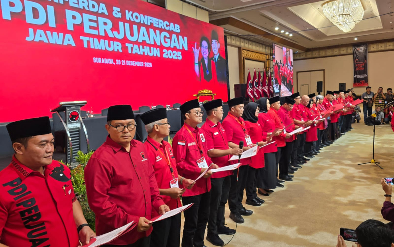 Pelantikan pengurus DPD PDI Perjuangan Jawa Timur periode 2025&ndash;2030. (Insani/Jurnas.net)