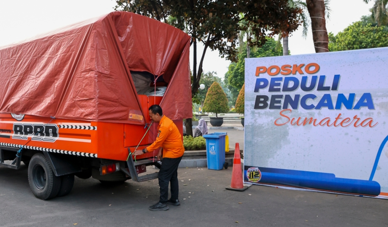 Posko Peduli Bencana di Balai Kota Surabaya. (Humas Pemkot Surabaya)