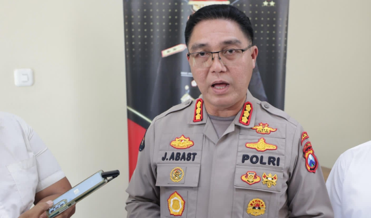 Kabid Humas Polda Jawa Timur, Kombes Jules Abraham Abast. (Insani/Jurnas.net)