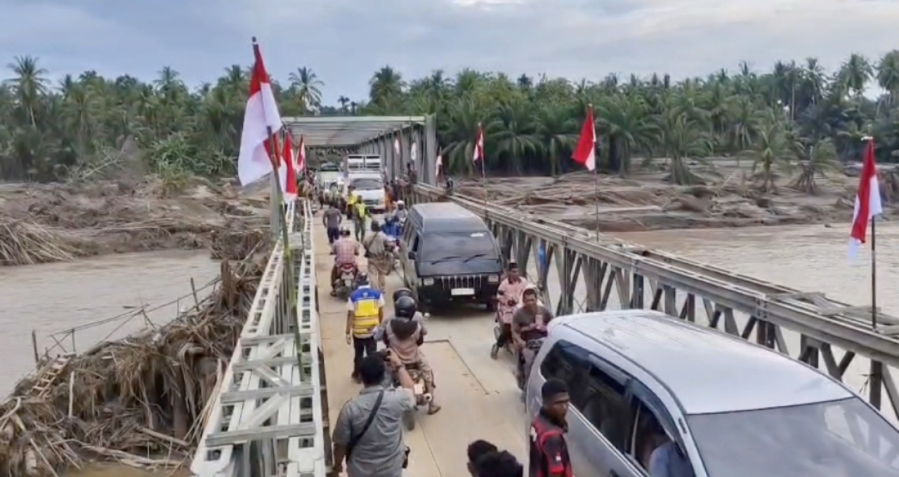 Salah satu jembatan di Aceh kembali bisa dilewati pascabencana. (Humas BKP RI)