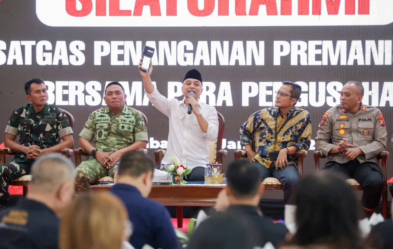 Eri Cahyadi Nyatakan Perang terhadap Premanisme di Surabaya: Lapor Ditindak 2×24 Jam dan Gratis