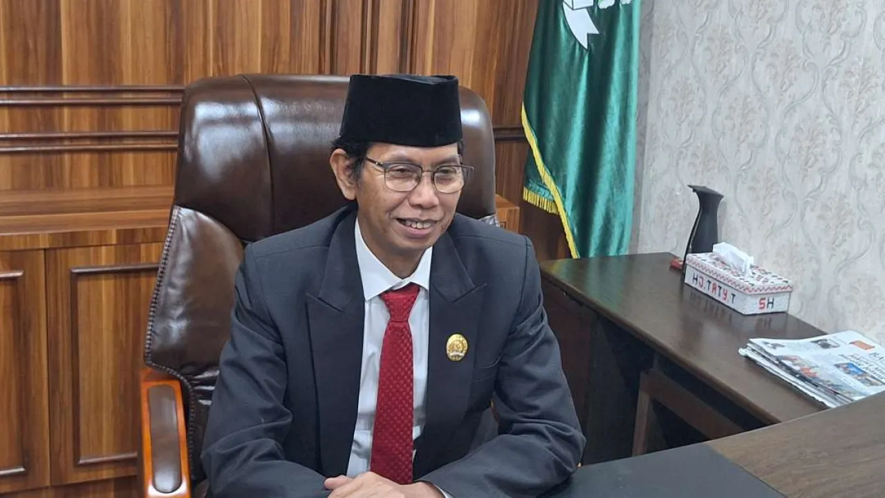 Ketua DPRD Surabaya Dirawat Intensif di Jakarta, Layanan dan Fungsi Dewan Diklaim Tetap Normal