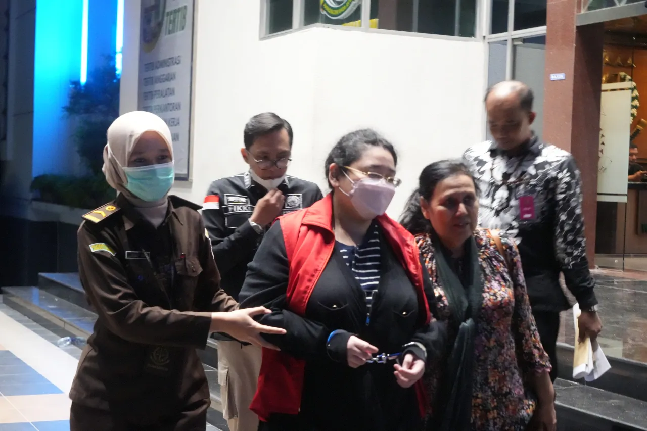 Skema Keluarga Kuasai Proyek SMK Terbongkar, Kejati Jatim Tahan Direktur PT Buana Jaya Surya 