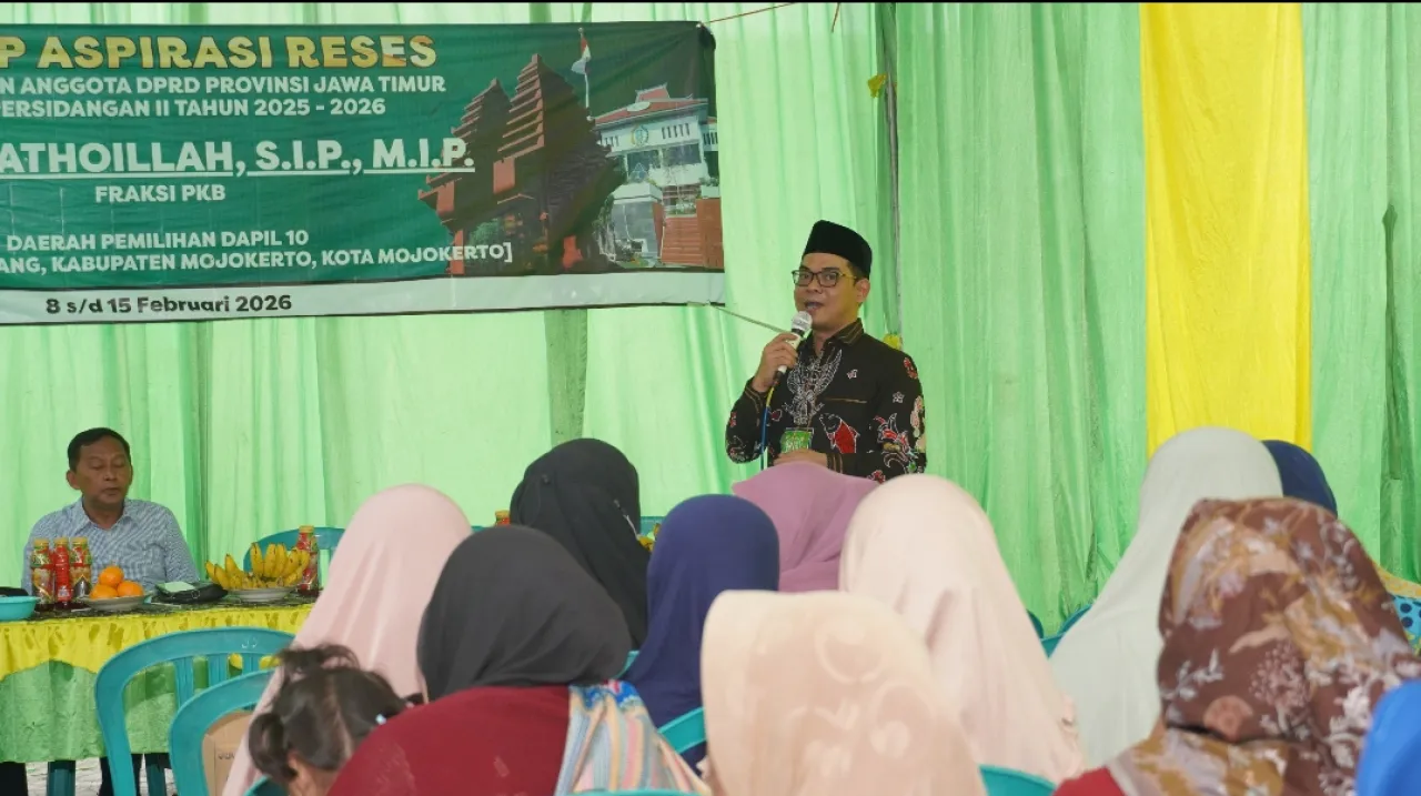 Gus Atho Reses ke Jombang, Warga Keluhkan Pupuk Langka dan Modal UMKM yang Seret