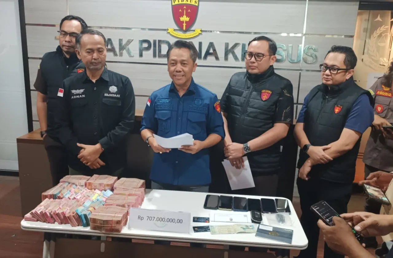Terbongkar! Anak Buah Khofifah di ESDM Jatim Berjemaah Nikmati Pungli Tambang Selama 2 Tahun