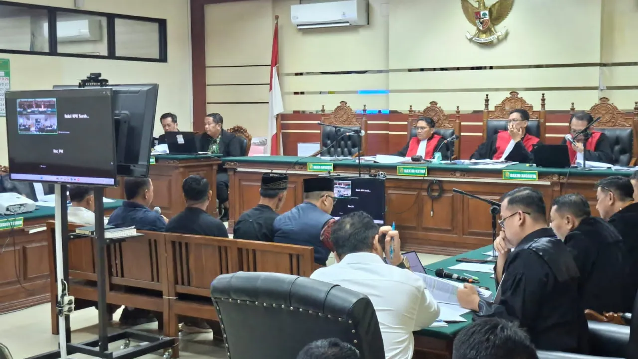 Baca juga : Kuasa Hukum Sugiri Sancoko Hindari Substansi, Fokus Serang Dakwaan Teknis Minim Fakta