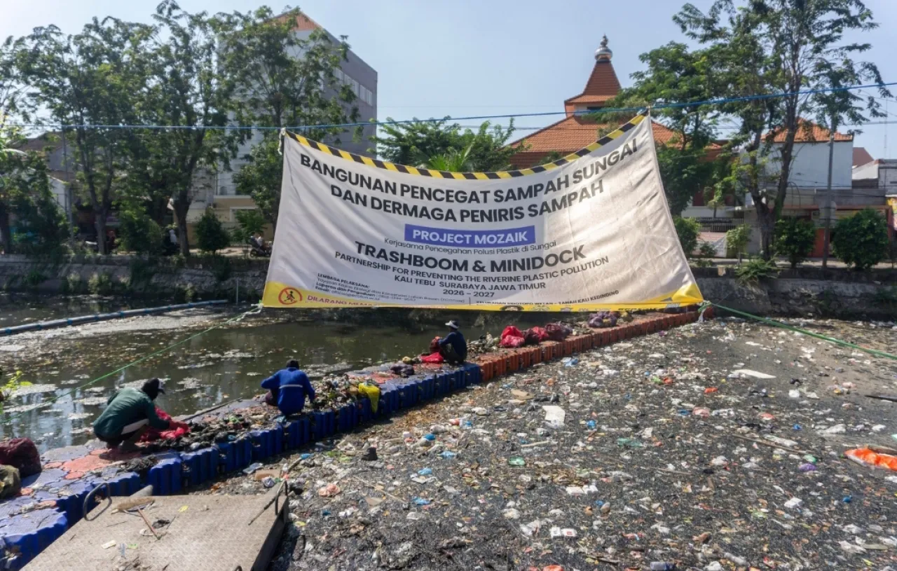 Surabaya Jadi Percontohan Nasional Program Indonesia-UEA Cegah Sampah Plastik Masuk Laut