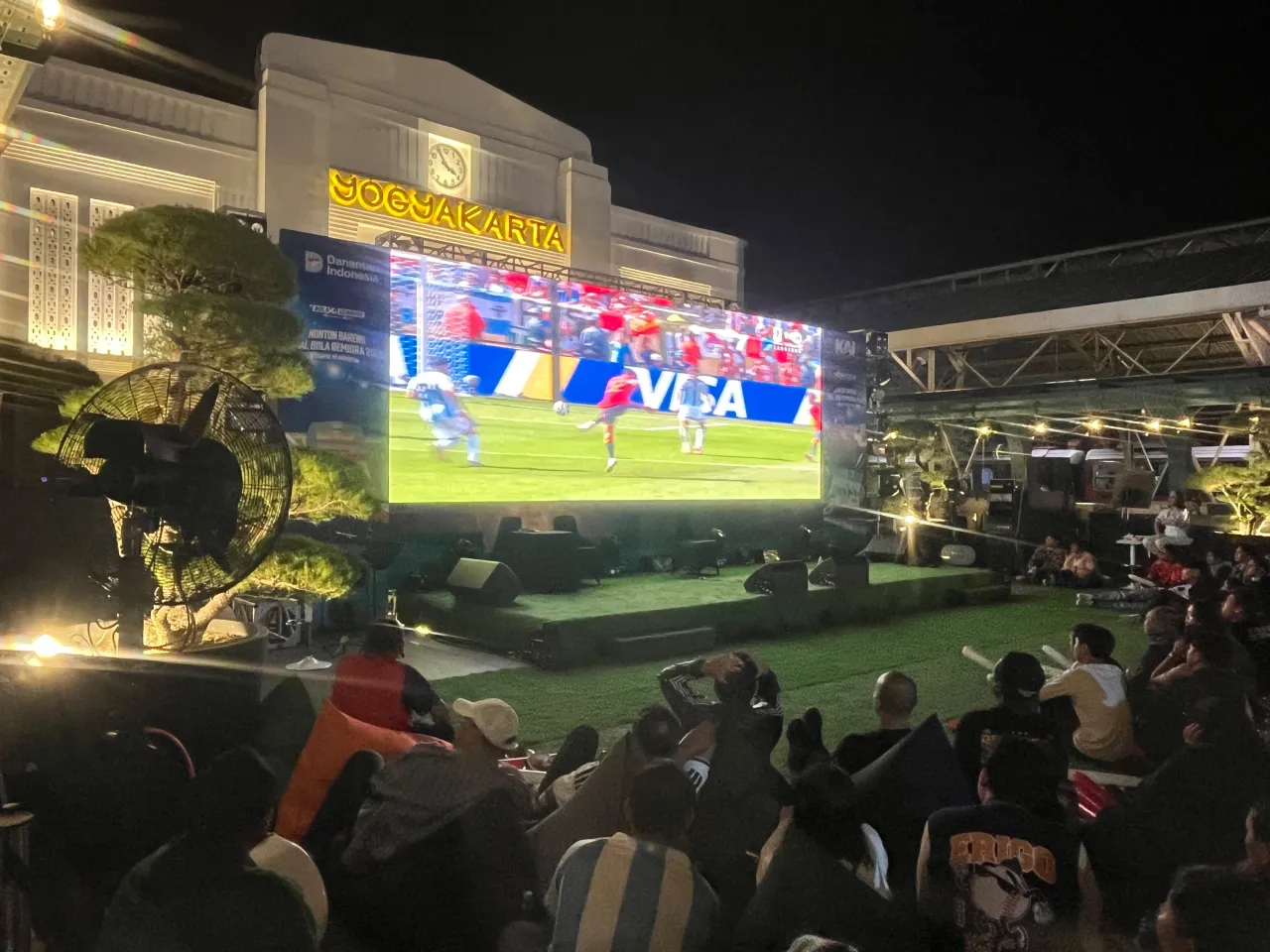 Baca juga : Peserta Nobar Final Piala Dunia 2026 di Stasiun Yogyakarta Membeludak