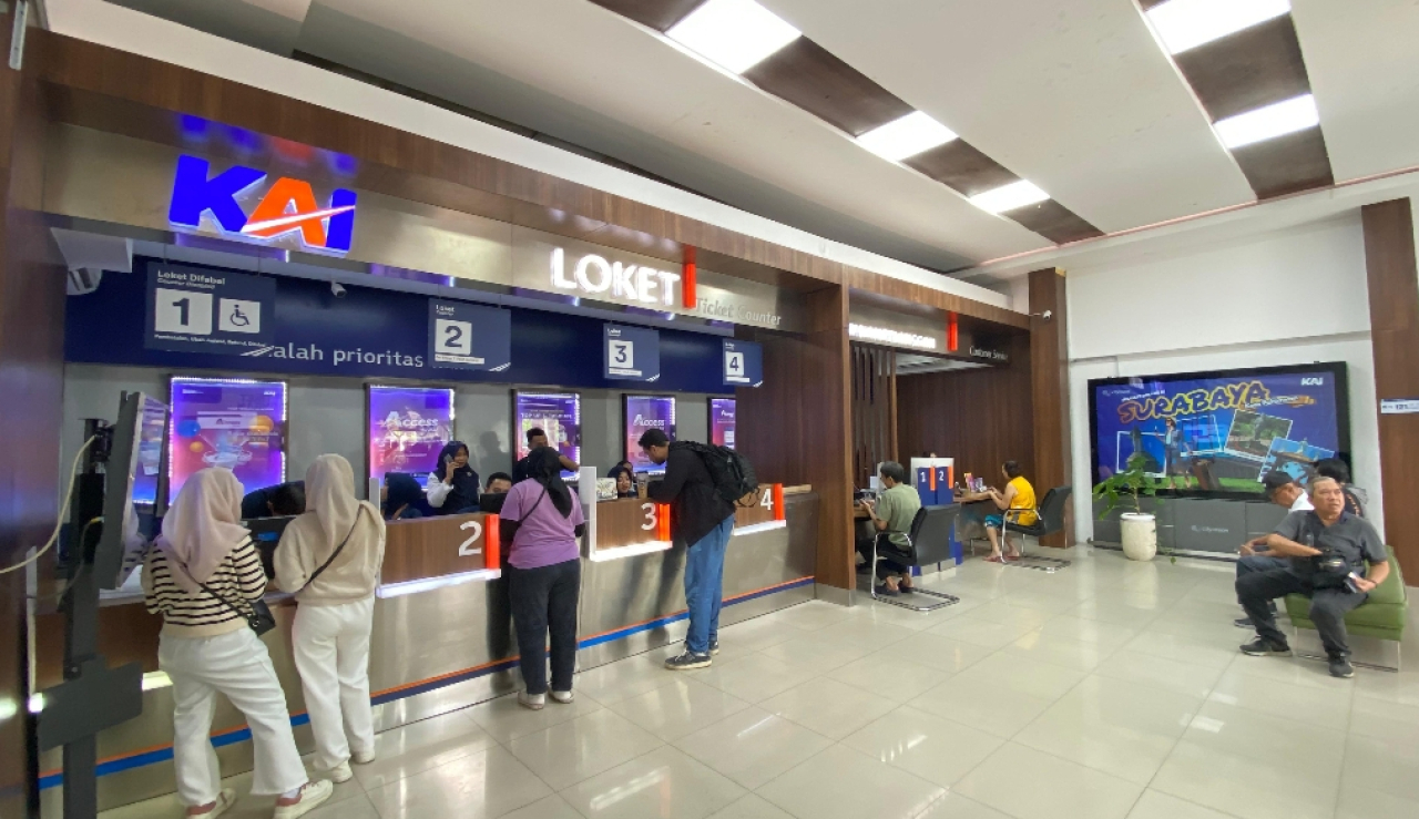 Loket tiket KAI di Stasiun Gubeng Surabaya. (Humas Daop 8 Surabaya)