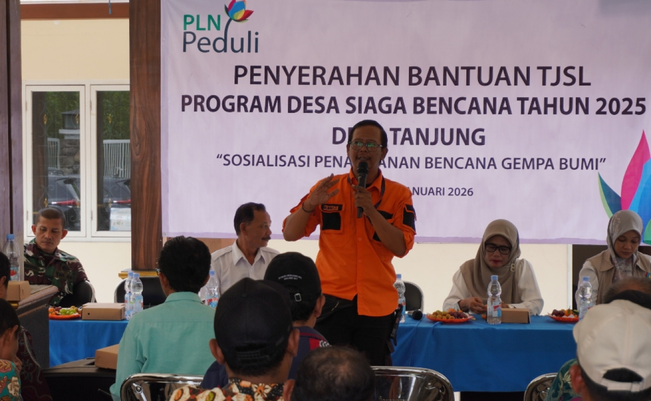 PLN kerjasama dengan BPBD Gresik dalam program Desa Siaga Bencana. (Humas PLN UIT JBM)