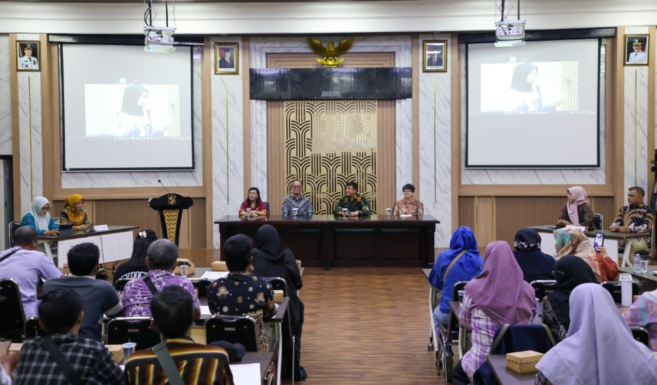 Program Review Pendampingan Pengembangan Usaha Mikro. (Humas Pemkot Surabaya)