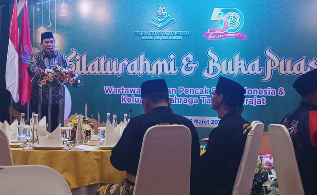 Ketua Umum Pengprov Kodrat Jawa Timur, Bambang Haryo Soekartono, menyampaikan sambutan pada acara buka bersama. (Insani/Jurnas.net)