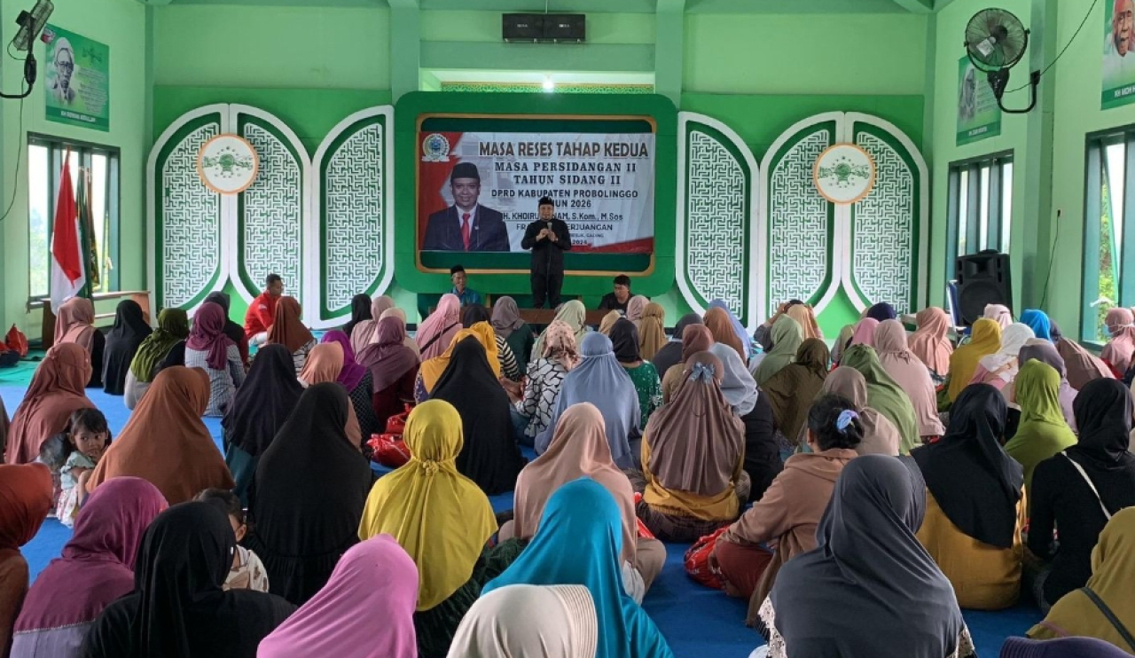 Ketua DPC PDI Perjuangan Kabupaten Probolinggo, Khairul Anam, saat reses di wilayahnya. (Istimewa)