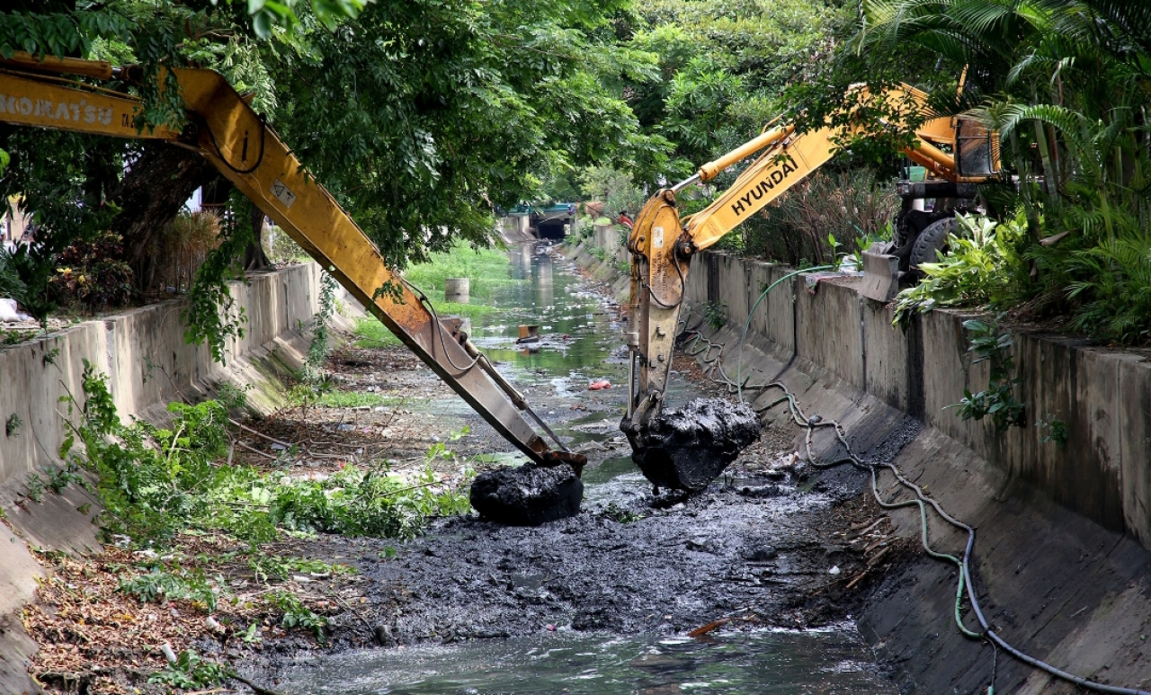 Normalisasi sungai di Kota Surabaya. (Humas Pemkot Surabaya)