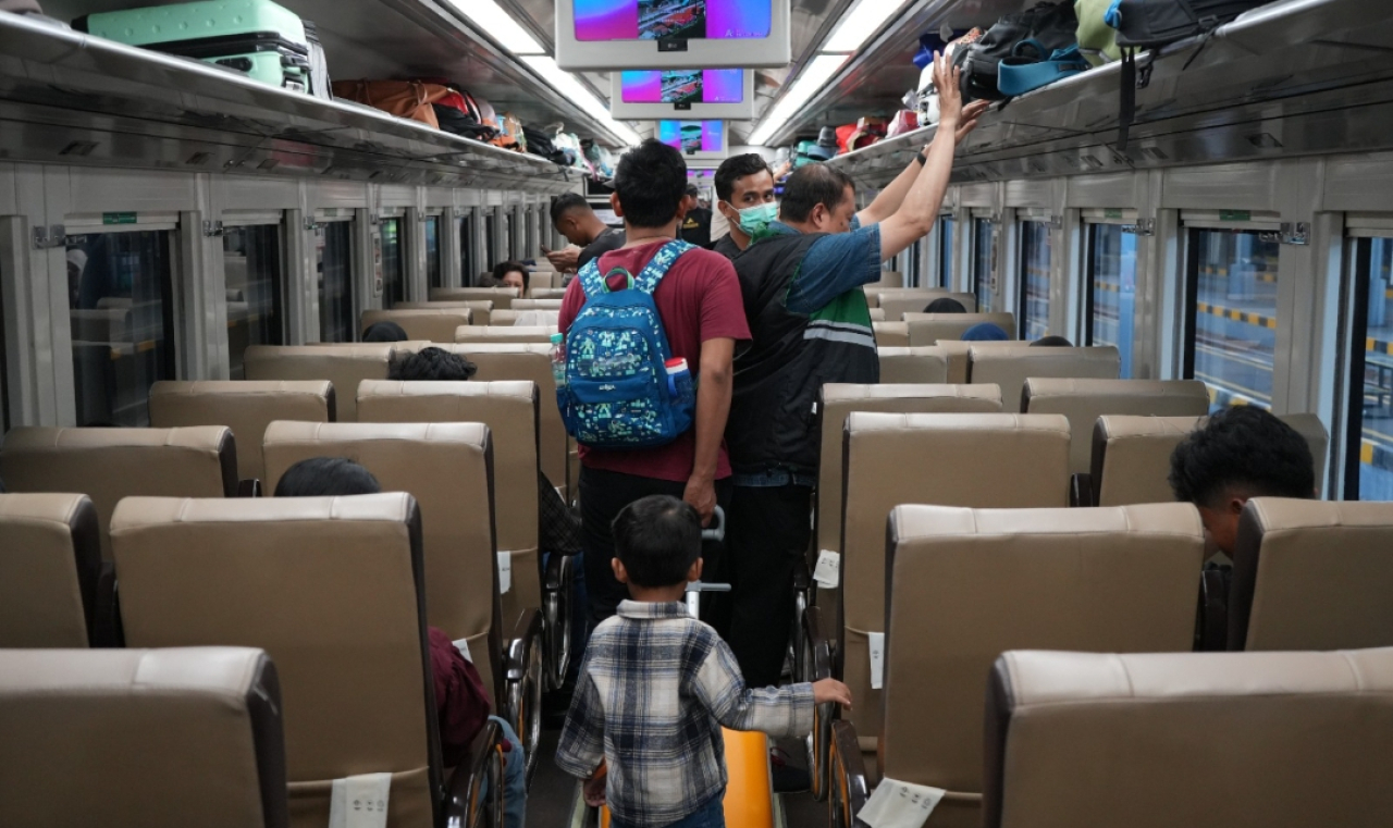Penumpang kereta api. (Humas Daop 8 Surabaya)