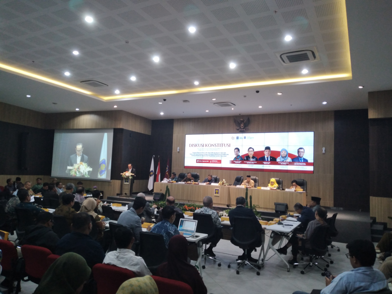 Diskusi Konstitusi di Fakultas Hukum UII.