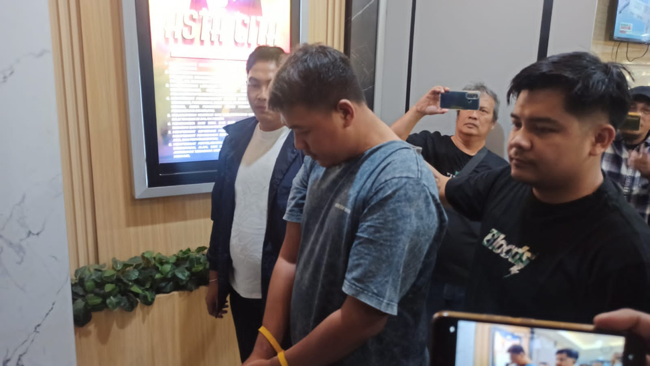 Tersangka pembunuhan nenek di Pasuruan. (Istimewa)
