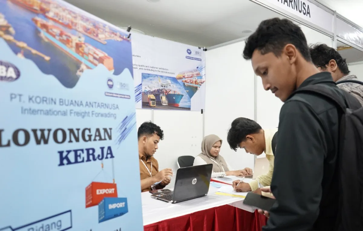 KTP dan Ijazah Jadi Jaminan Kerja, Pemkot Surabaya Ingatkan Berpotensi Langgar Aturan