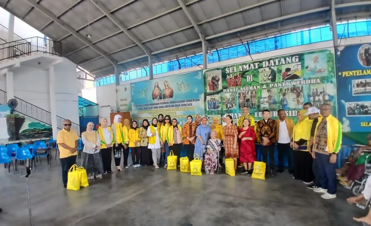 Peringati HUT ke-62, Golkar Jatim Bantu Panti Asuhan dan Lansia di Surabaya-Sidoarjo
