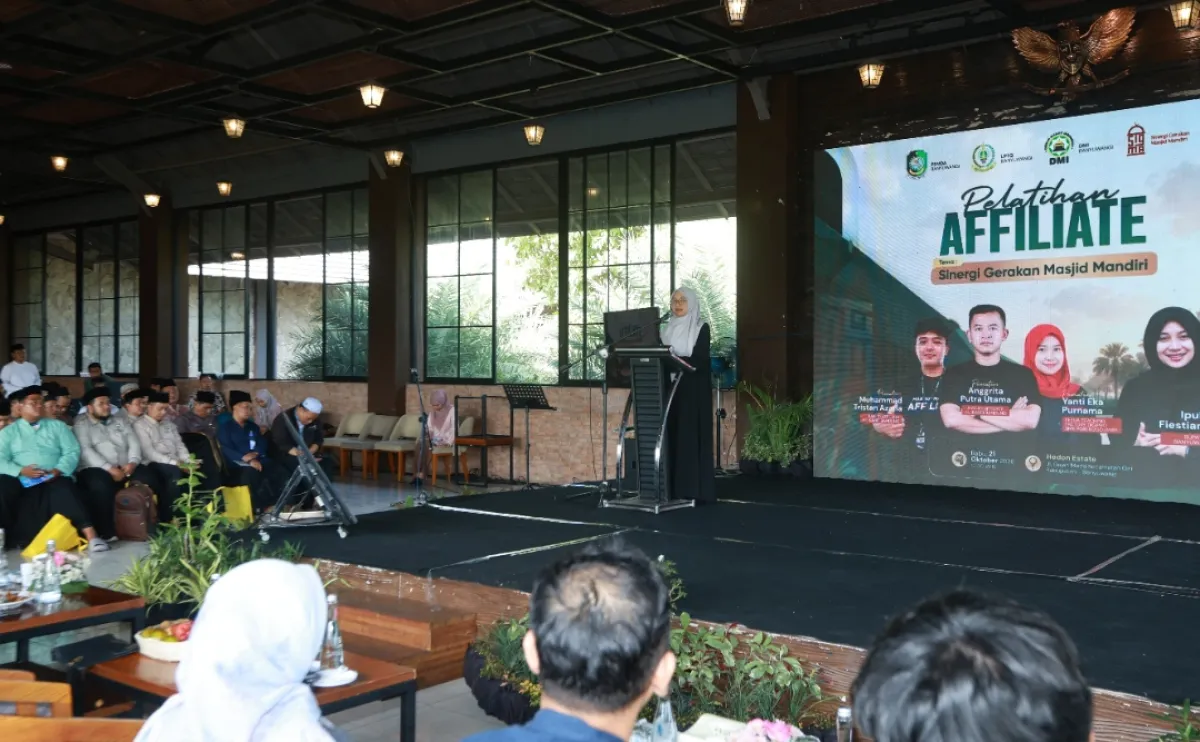 Banyuwangi Latih Ratusan Takmir Masjid Jadi Affiliate, Bantu UMKM Lepas dari Jeratan Pinjol