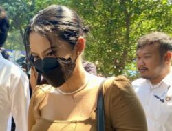 Siskaeee Dicecar 48 Pertanyaan Terkait Kasus Produksi Film Porno di Jakarta