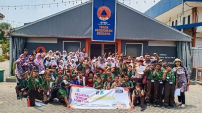 Siswa SD Antusias Ikut Pembelajaran Penanganan Bencana di Tenpina BPBD Jatim 