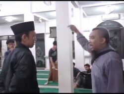 Dinilai Munkar Oleh Pria Cingkrang, Masjid Al Ikhlas Surabaya “Luluh” Hentikan Kegiatan Hadrah
