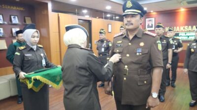 Kajati Jatim Lantik Kajari Bondowoso Pasca OTT KPK