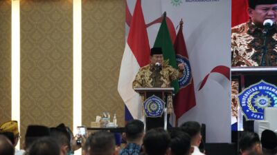 Prabowo Terima Anggota Kehormatan dari Muhammadiyah