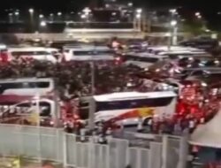 Situasi Kacau Usai Laga Perdana Pildun U-17, Bukti Pemkot Surabaya Gagal