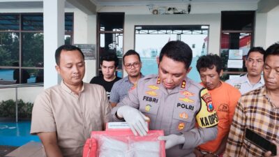 Polres Bangkalan Amankan 1 Kg Sabu dari Kurir Mudos Paket Topi