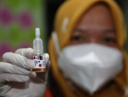 Khofifah Terapkan KLB Polio Level Provinsi Cegah Penyebaran Setelah 11 Anak Terpapar