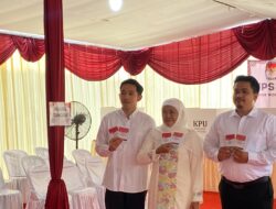 Optimis Menang Pilgub Jatim, Khofifah Minta Relawan Kawal Suara Hingga Tingkat TPS