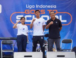 Liga Indonesia Goes To School Sambangi SMA 2 Surabaya